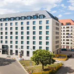 holiday-inn-express-dresden-city-centre.dresdenhotels.net/